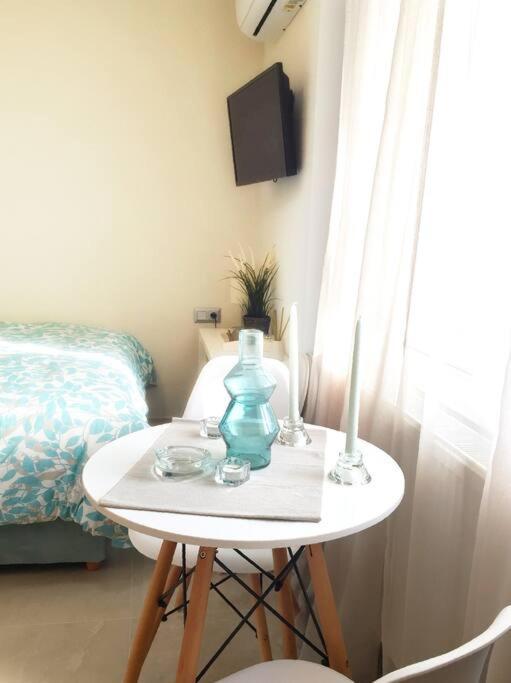 Emerald Mini Suite:Your Deluxe Studio In Kalamaria Tesalonika Bagian luar foto